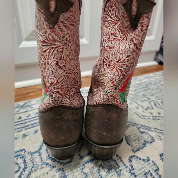 Tony Lama Brown Rose Boots - Picture 10 of 13